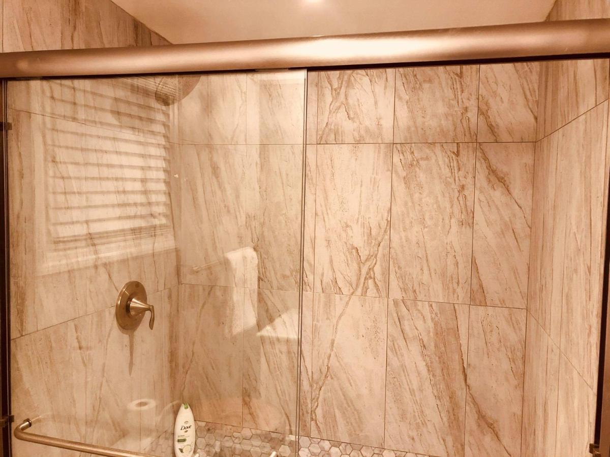 Elegant Marble Suite #6 Nassau Exteriör bild